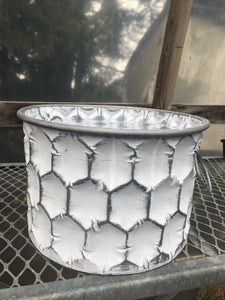 Round Honeycomb Pot - Medium
